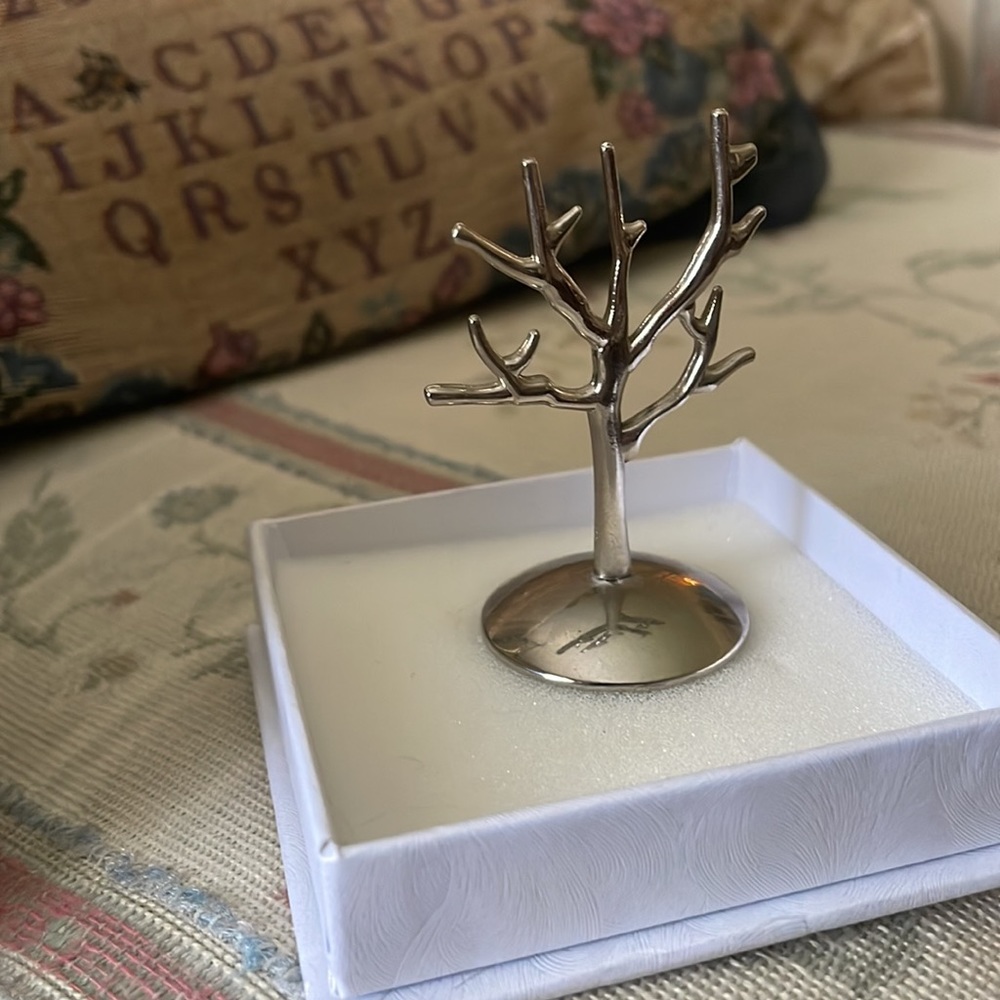 Silver ring tree for vintage jewelry - Picture 3 of 6